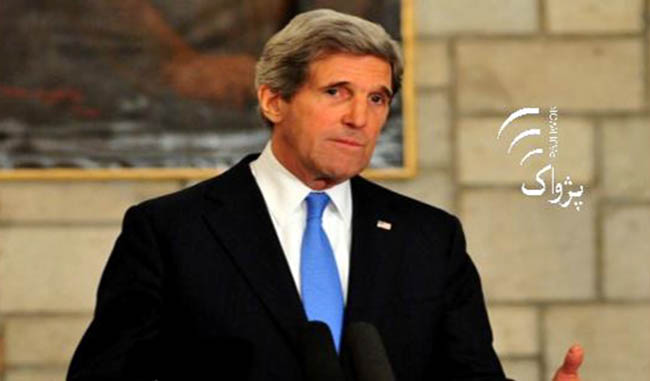 Kerry Urges Ghani, Abdullah to Resolve Difference